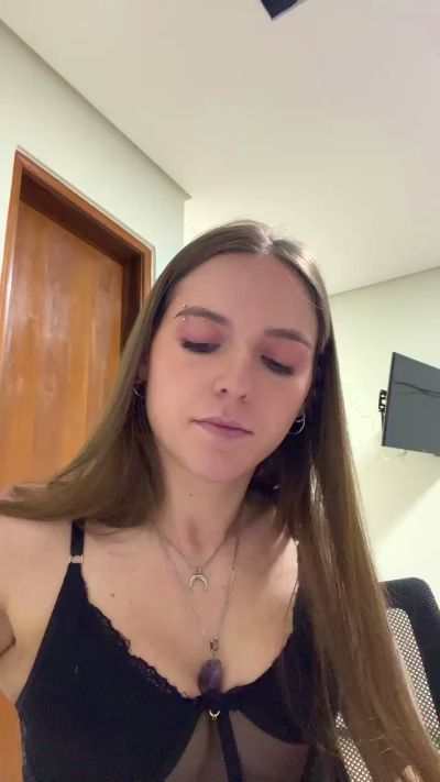 R_gi live cam on Cam4