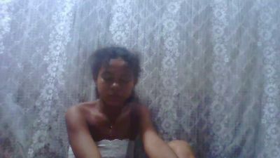 Rabok39 live female webcam from Madagascar