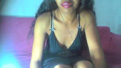 Rachbella live cam on Cam4