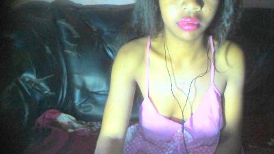 Rachbella live cam on Cam4