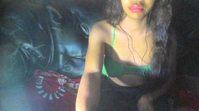 Rachbella live cam on Cam4
