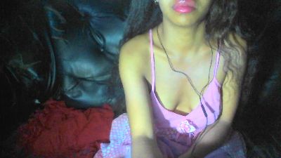 Rachbella live cam on Cam4