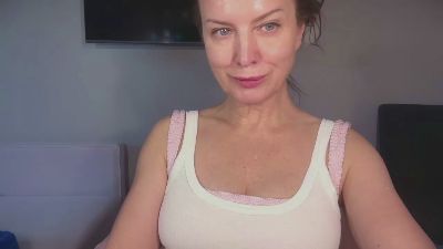 RachelDoll live cam on Cam4