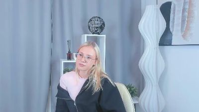 Profile and Statistics for RachelOrellano on Cam4
