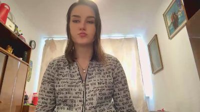 RachellLevreau live cam on Cam4