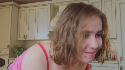 RachelleGlow live cam on Cam4