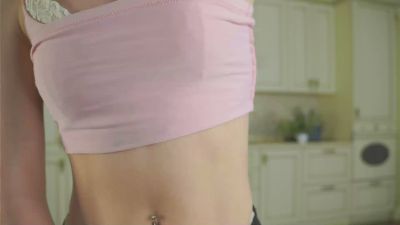 RachelleGlow live cam on Cam4