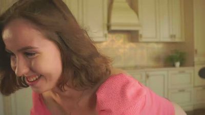 RachelleGlow live cam on Cam4