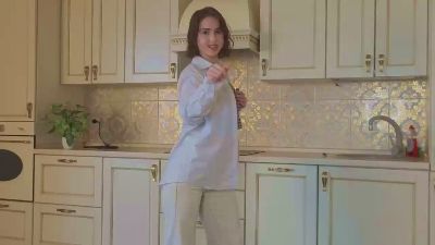 RachelleGlow live cam on Cam4