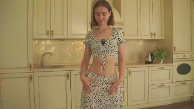 RachelleGlow live cam on Cam4