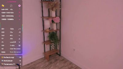 RacquelBineau live cam on Cam4