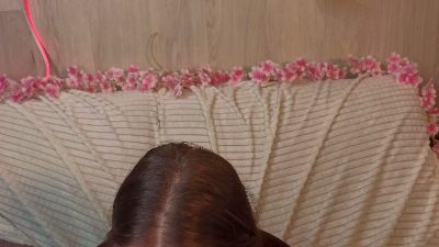 RacquelSrour live cam on Cam4