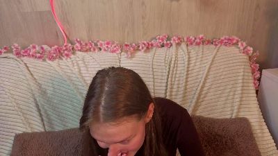 RacquelSrour live cam on Cam4