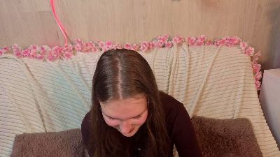 RacquelSrour live cam on Cam4