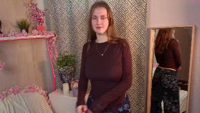 RacquelSrour live cam on Cam4
