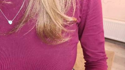 RacquelSrour live cam on Cam4