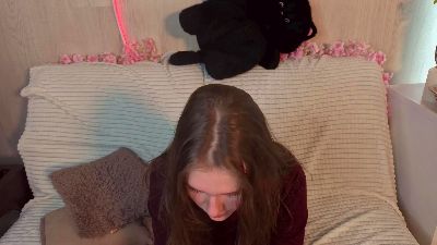 RacquelSrour live cam on Cam4