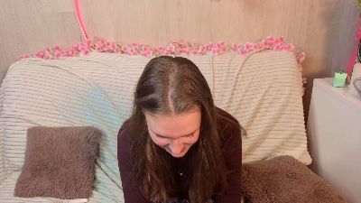 RacquelSrour live cam on Cam4