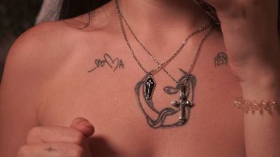 Radiant_Luna live cam on Cam4