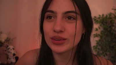 Radiant_Luna live cam on Cam4