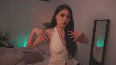 Radiant_Luna live cam on Cam4