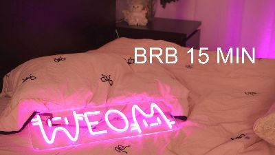 Radiant_Luna live cam on Cam4