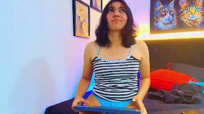 Raechel_Morgan live cam on Cam4