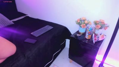 Raechel_Morgan live cam on Cam4