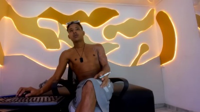 RafaelVander live cam on Cam4