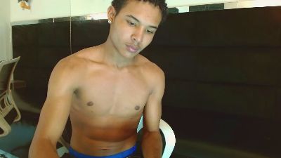 RafaelVander live cam on Cam4