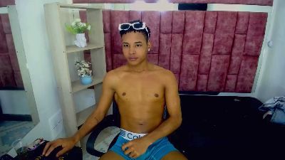 RafaelVander live cam on Cam4