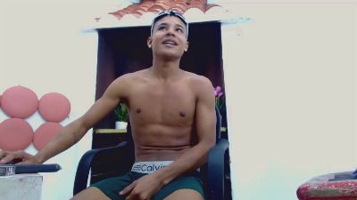 RafaelVander live cam on Cam4