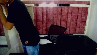 RafaelVander live cam on Cam4