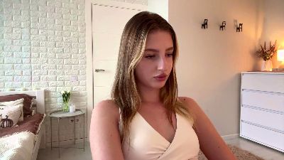 RafaelaPewo live cam on Cam4