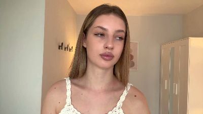 RafaelaPewo live cam on Cam4