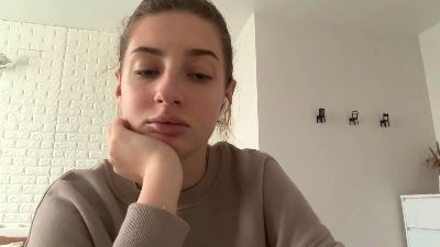 RafaelaPewo live cam on Cam4