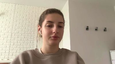 RafaelaPewo live cam on Cam4