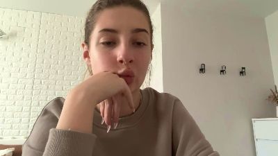 RafaelaPewo live cam on Cam4