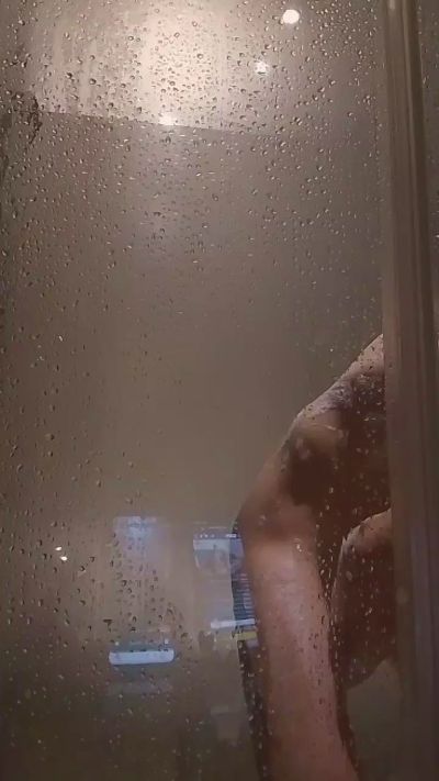 Rafamadrid live cam on Cam4