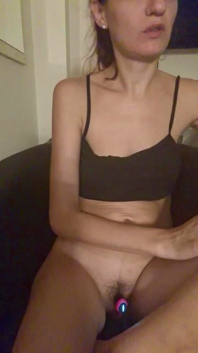 Ragazza90 live cam on Cam4
