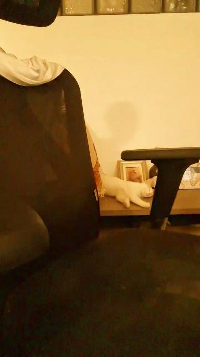 Ragazza90 live cam on Cam4
