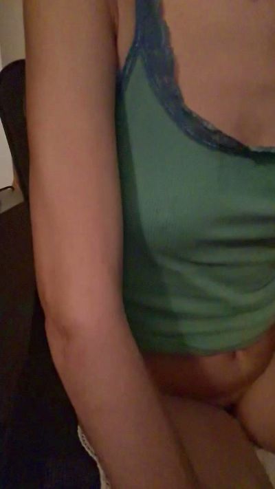 Ragazza90 live cam on Cam4