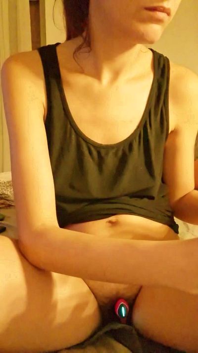 Ragazza90 live cam on Cam4