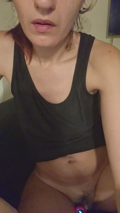 Ragazza90 live cam on Cam4