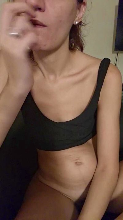 Ragazza90 live cam on Cam4
