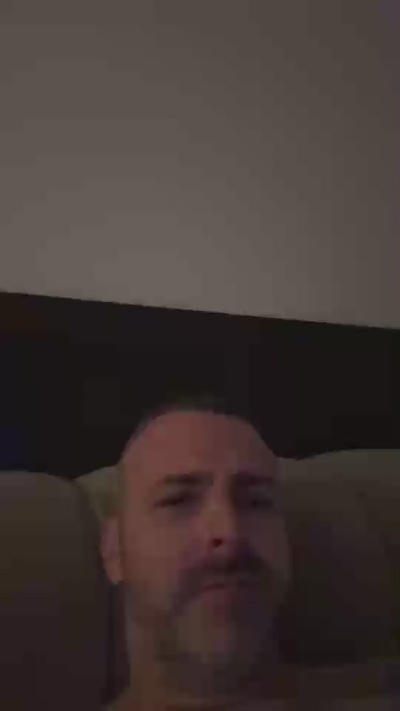 RagingRomeo live cam on Cam4