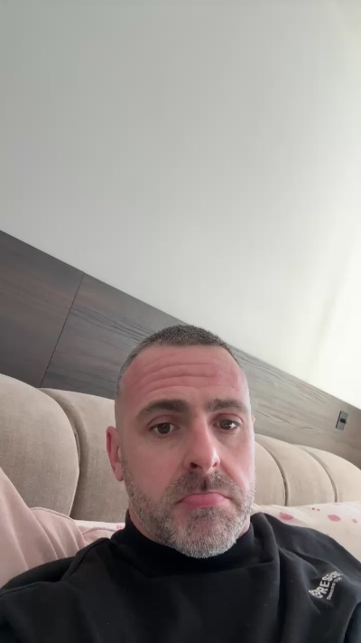 RagingRomeo live cam on Cam4