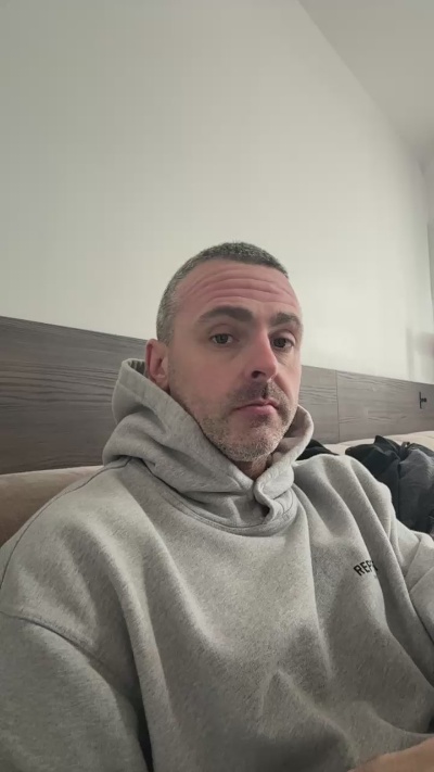 RagingRomeo live cam on Cam4