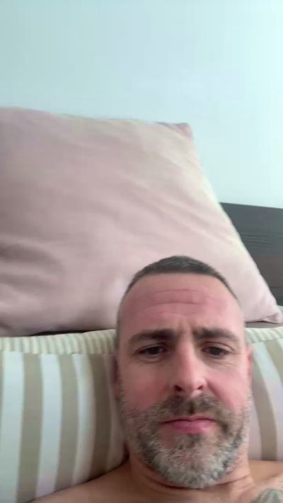 RagingRomeo live cam on Cam4