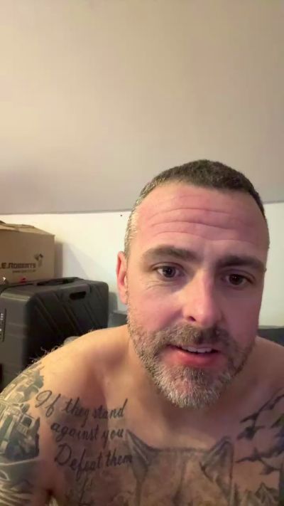 RagingRomeo live cam on Cam4